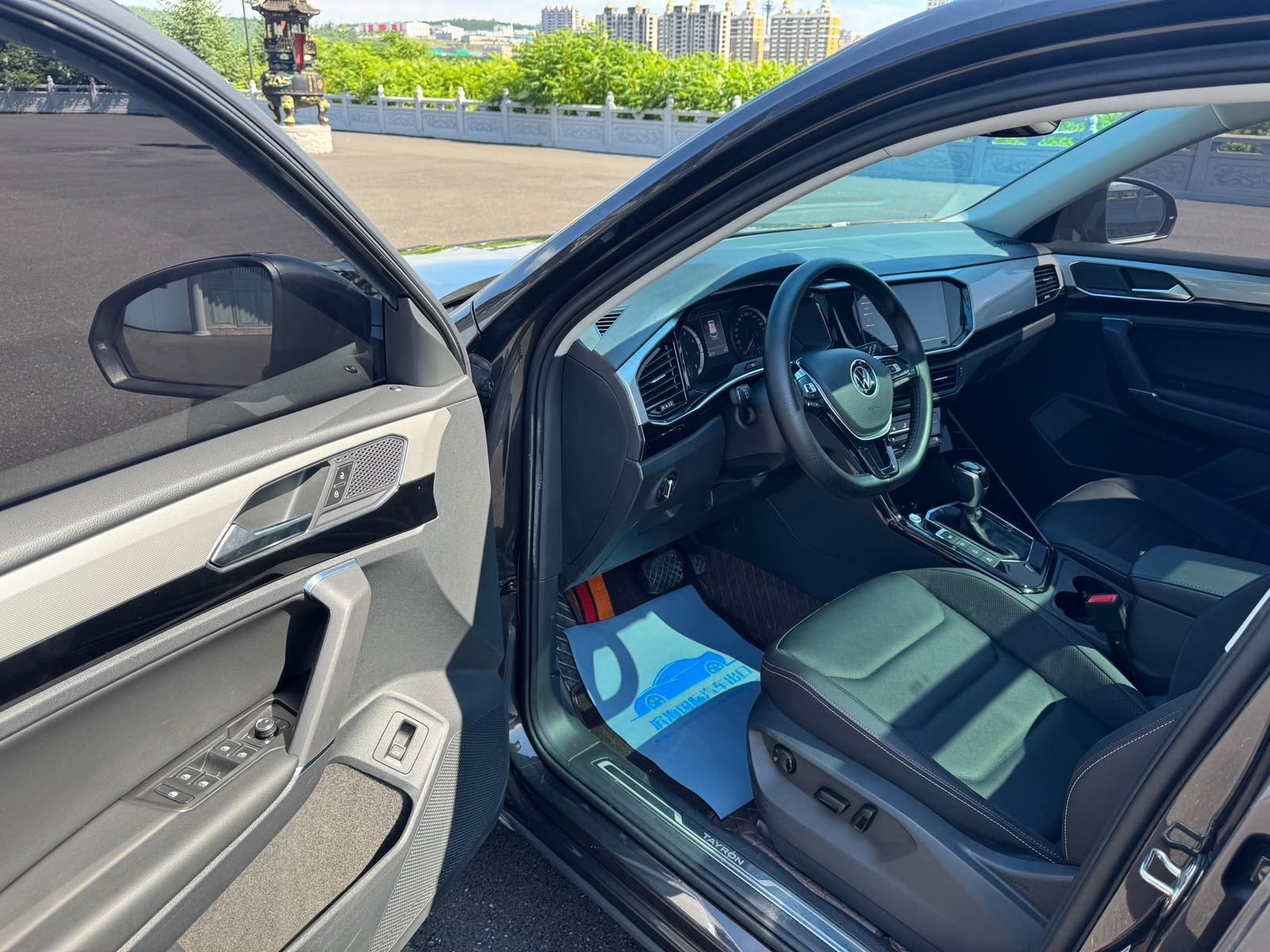 Volkswagen Tayron 2022 — фото 6 из 10